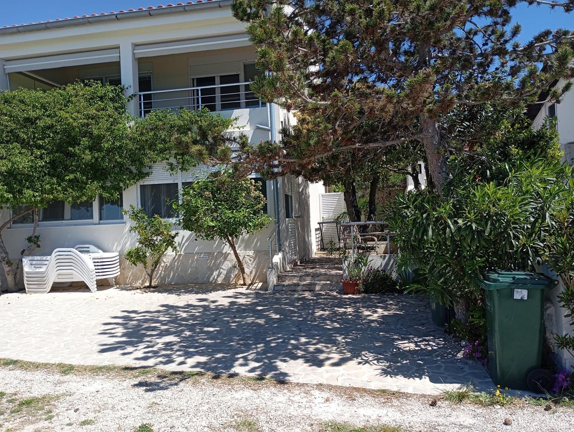 Apartment Sanja ペトルチャネ エクステリア 写真